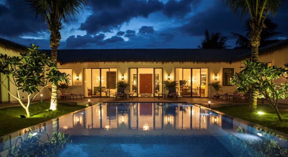 34133863_2159724880964099_209372564688994304_o